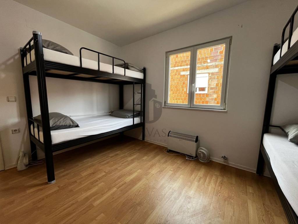 Flat in a house, Rent, Zagreb, Gornja Dubrava