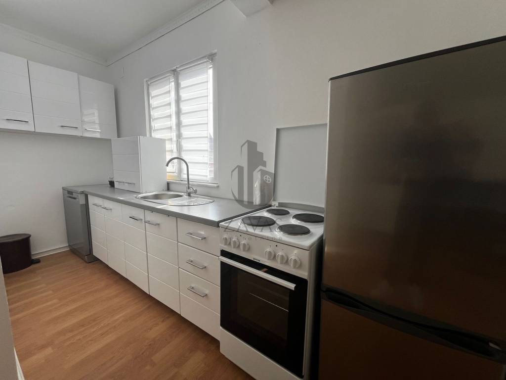 Flat in a house, Rent, Zagreb, Gornja Dubrava