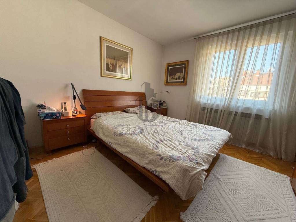 Flat in a building, Sale, Zagreb, Maksimir