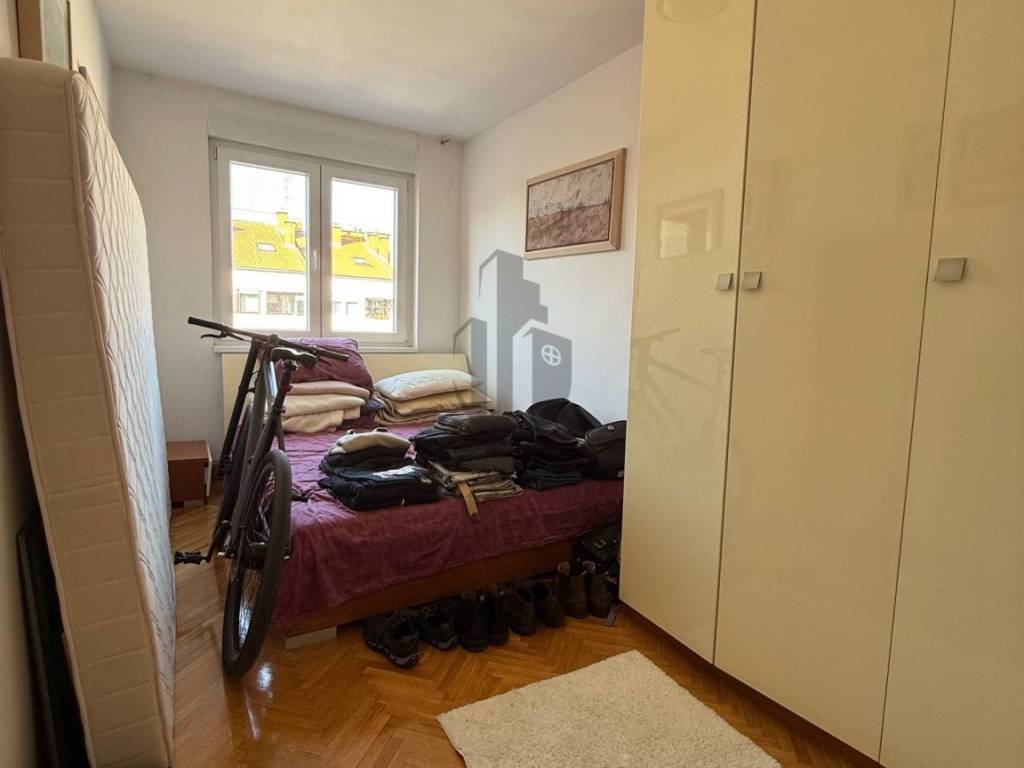Flat in a building, Sale, Zagreb, Maksimir