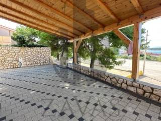 House by the sea, Sale, Rab, Barbat na Rabu