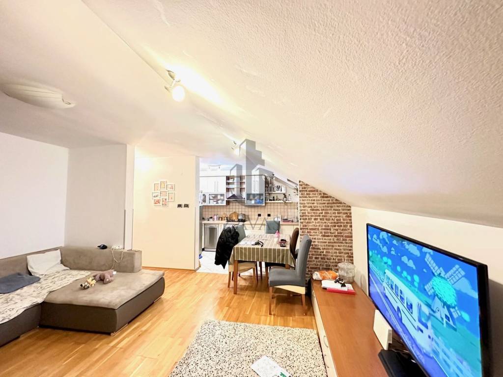 Flat in a house, Sale, Zagreb, Gornja Dubrava