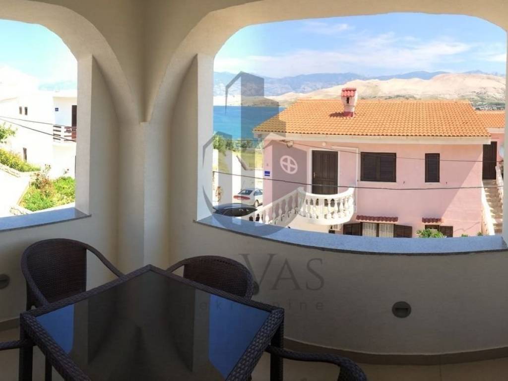 House with apartments, Sale, Pag, Pag