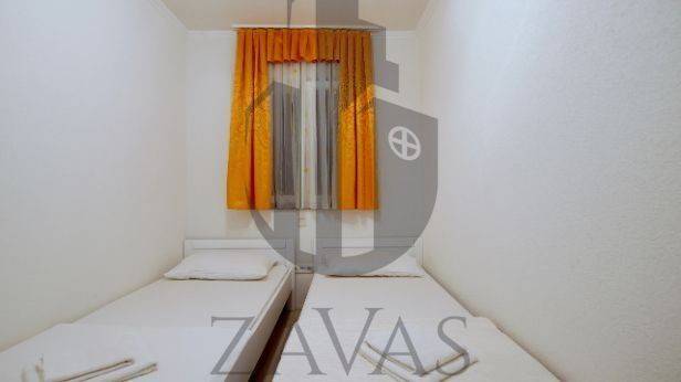 House with apartments, Sale, Pag, Pag