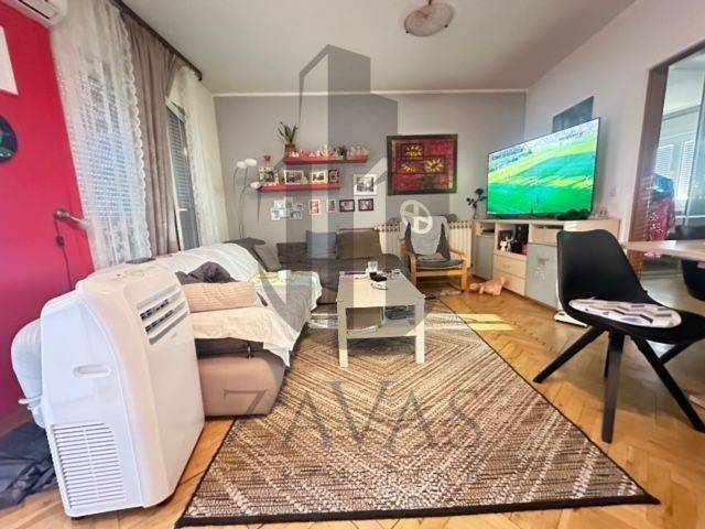 Flat in a building, Sale, Zagreb, Donja Dubrava