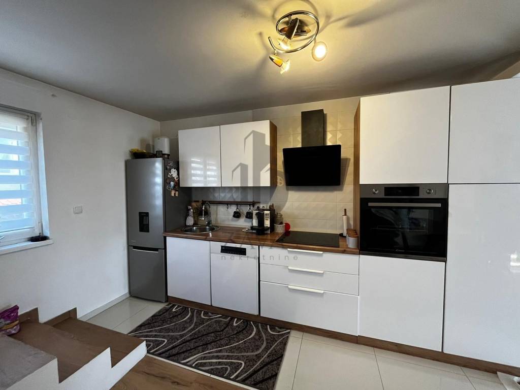 Semi-detached house, Sale, Zagreb, Podsused - Vrapče