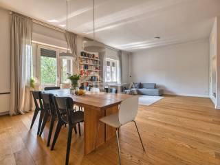 Flat in a building, Sale, Zagreb, Donji Grad