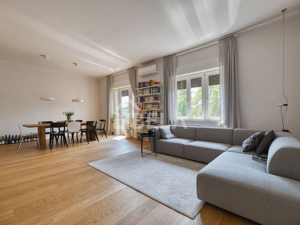 Flat in a building, Sale, Zagreb, Donji Grad