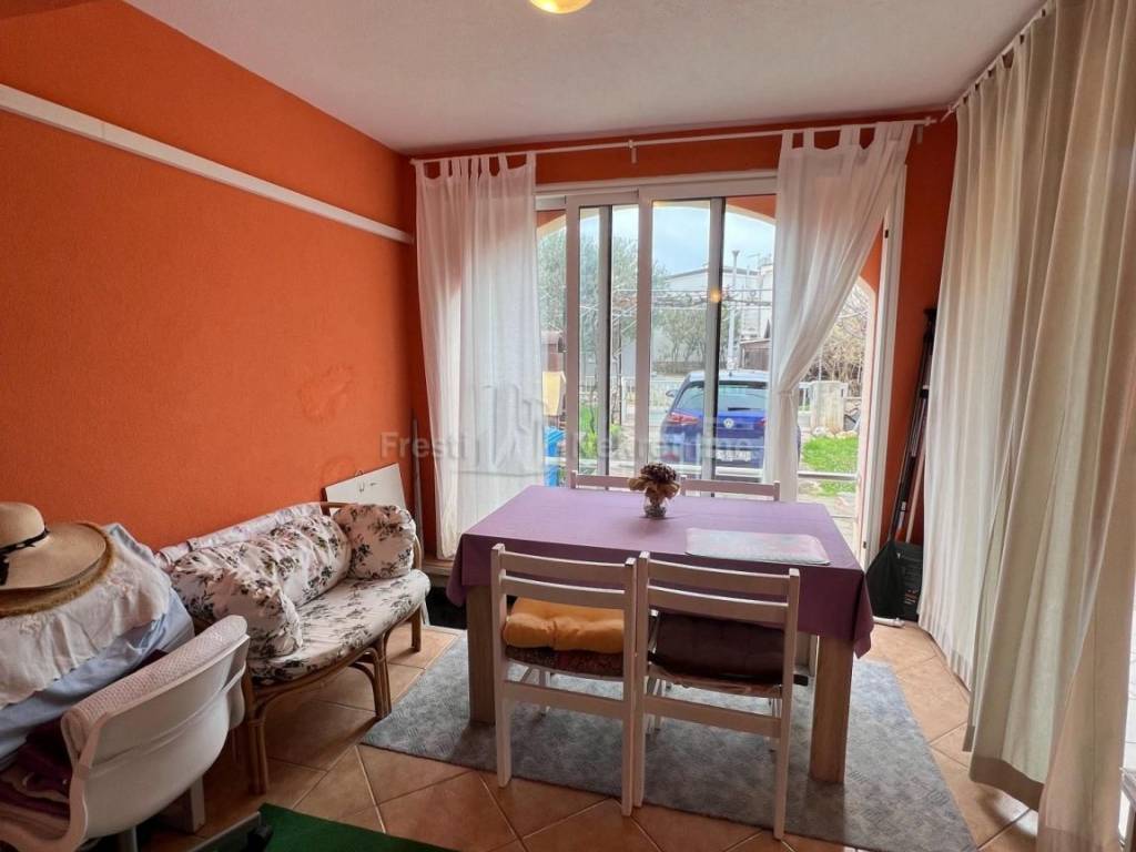 House with apartments, Sale, Vir, Vir