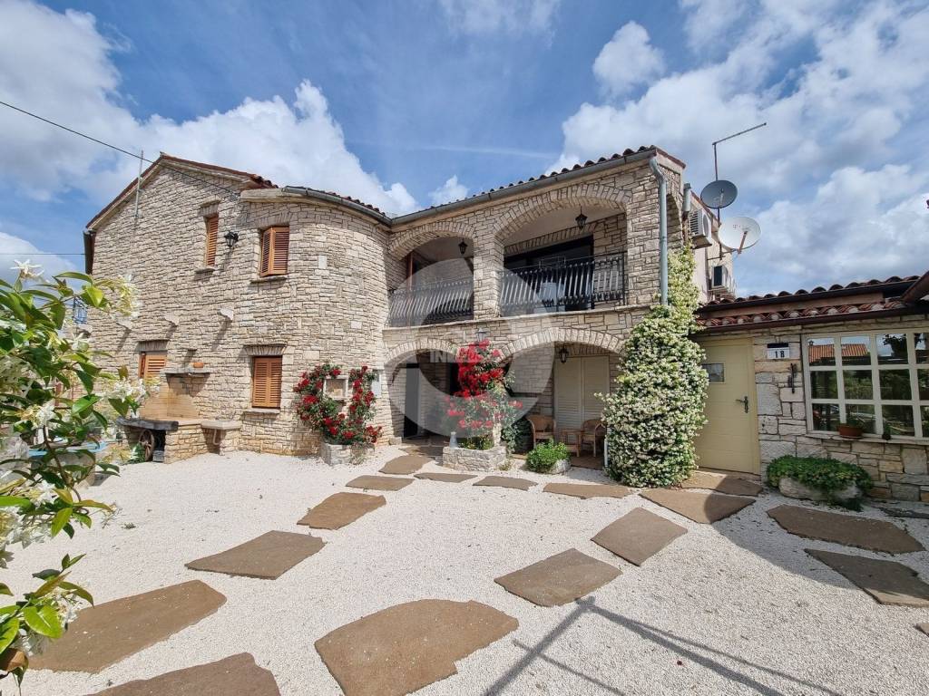 Stone house, Sale, Kaštelir-Labinci, Kaštelir