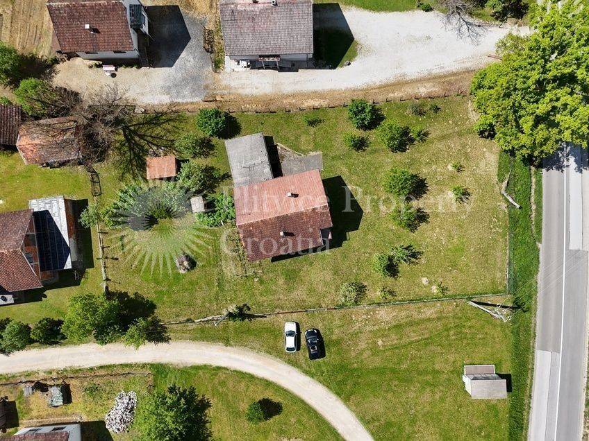 Family house, Sale, Topusko, Donja Čemernica