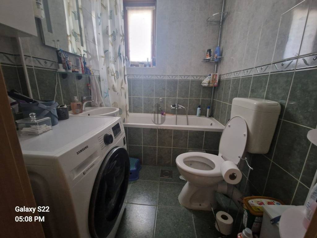 Flat in a building, Sale, Zagreb, Donja Dubrava