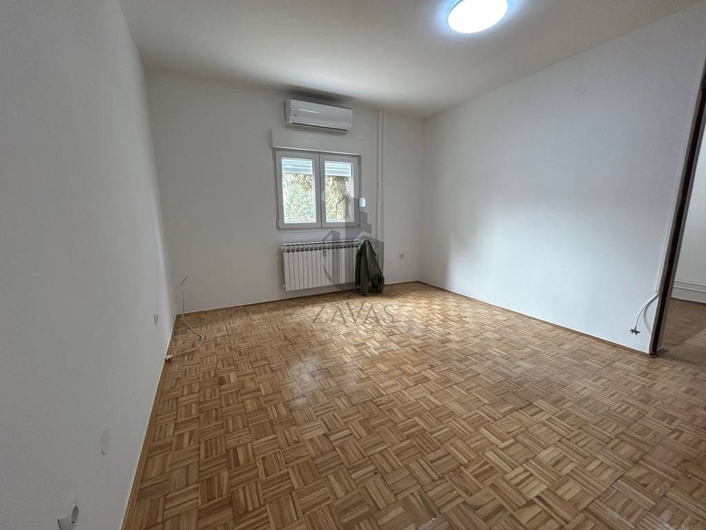 Flat in a building, Sale, Zagreb, Sesvete