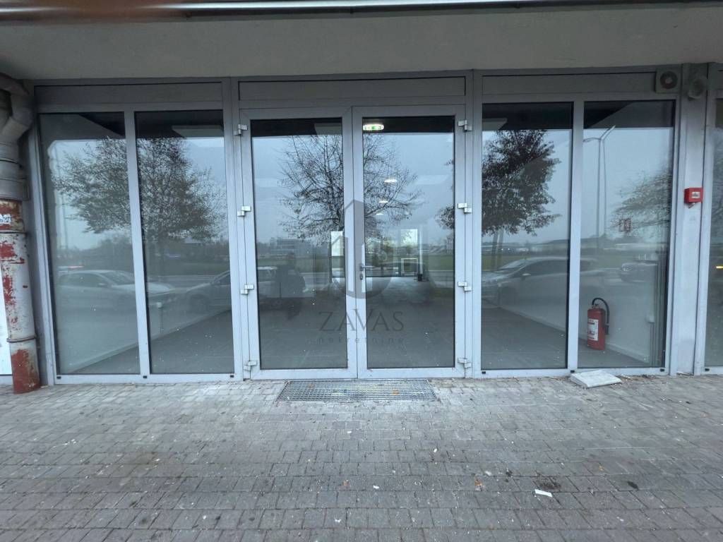 Shop, Rent, Zagreb, Sesvete