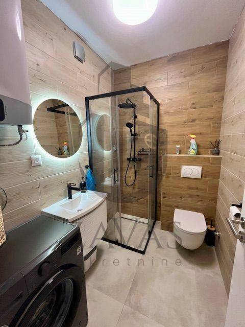 Flat in a building, Sale, Vir, Vir