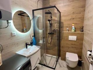 Flat in a building, Sale, Vir, Vir