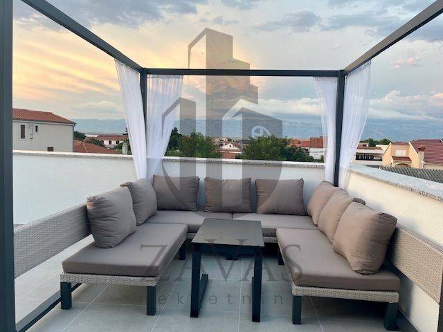 Flat in a building, Sale, Vir, Vir