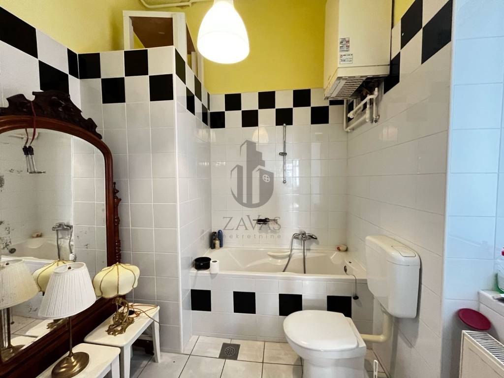 Flat in a building, Sale, Zagreb, Donji Grad