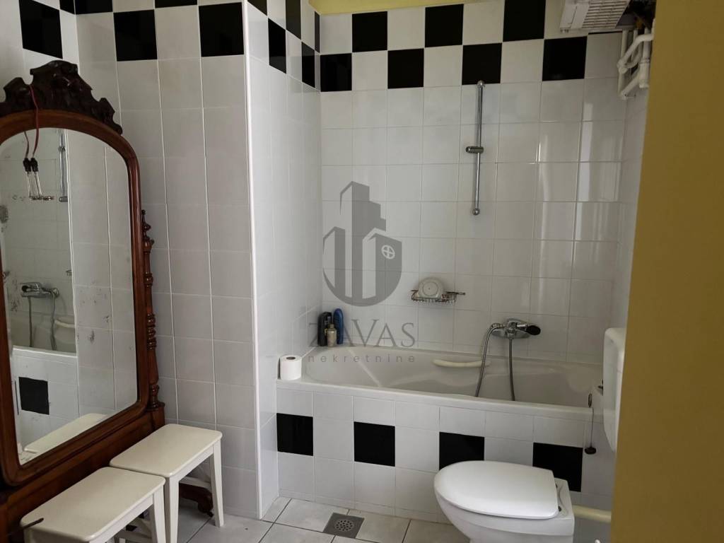 Flat in a building, Sale, Zagreb, Donji Grad