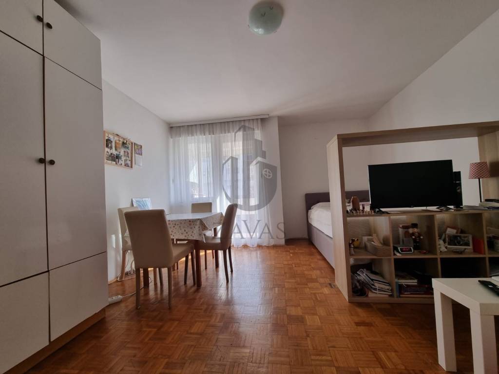 Flat in a building, Sale, Zagreb, Stenjevec