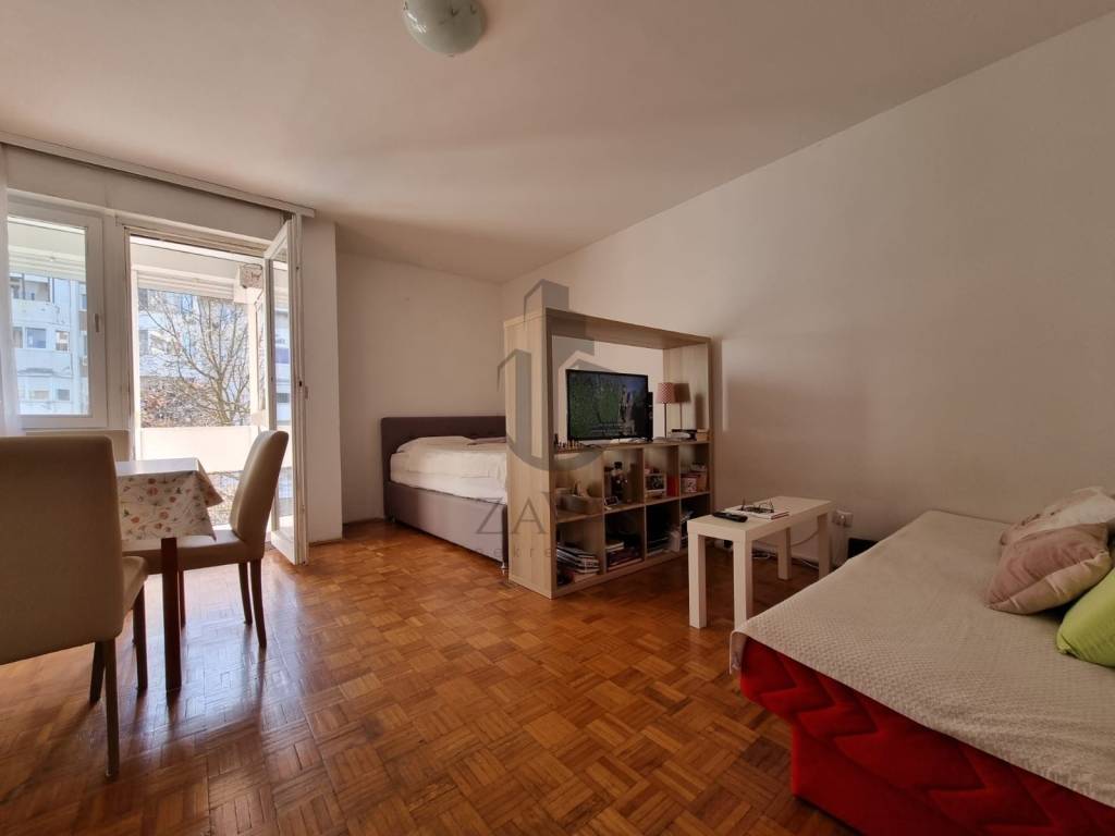 Flat in a building, Sale, Zagreb, Stenjevec