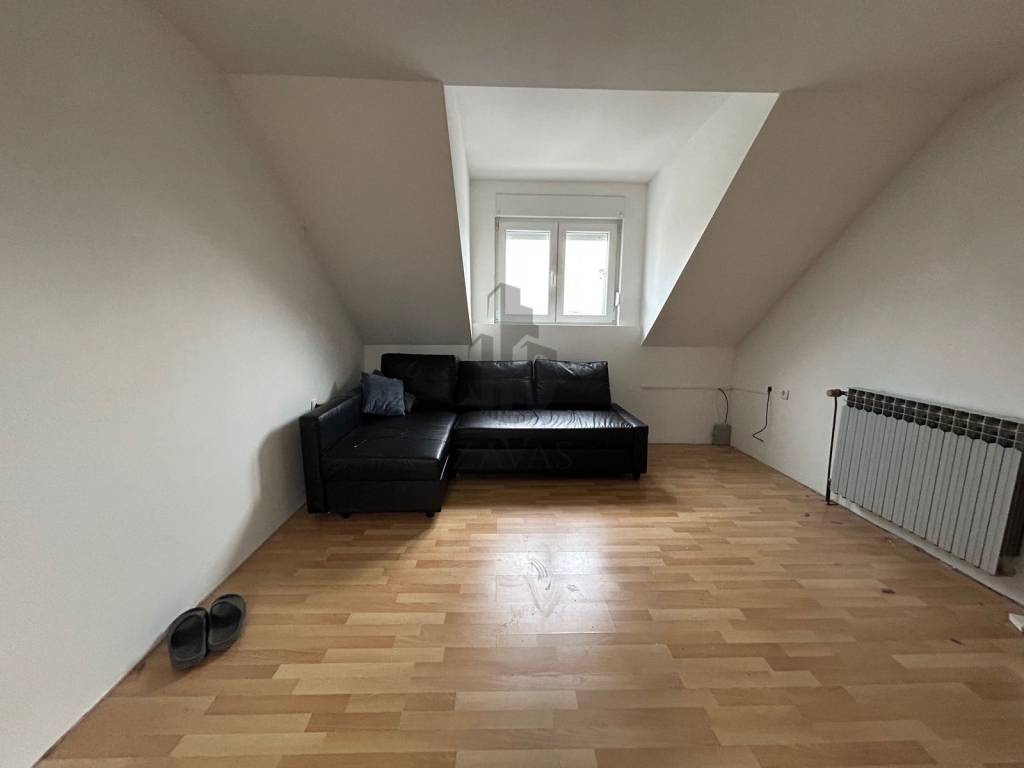 Terraced house, Sale, Zagreb, Trešnjevka - sjever