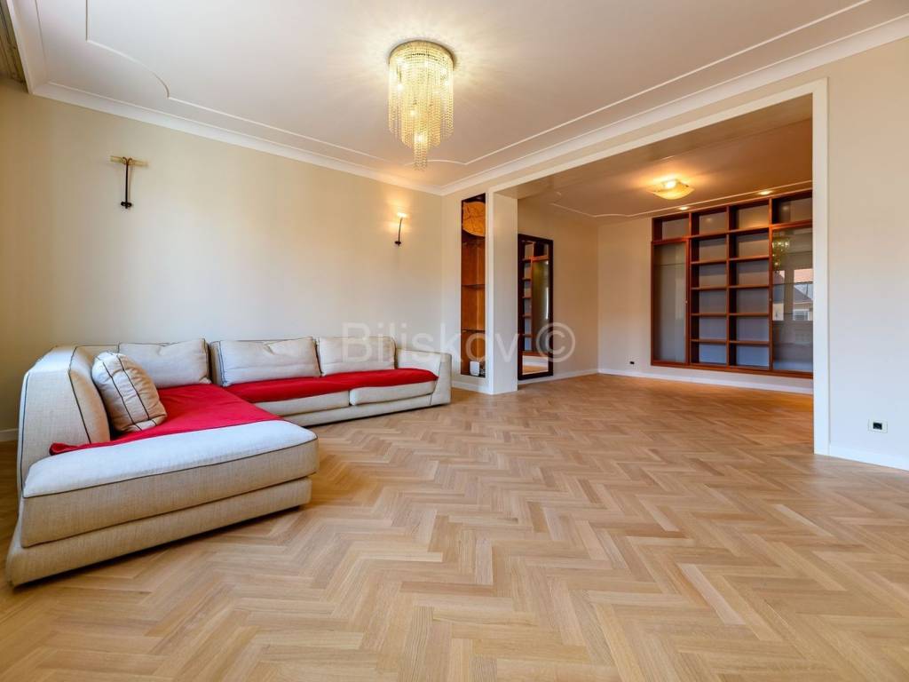 Clinic, Rent, Zagreb, Donji Grad