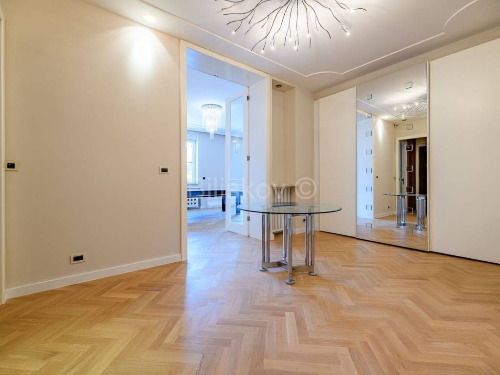 Clinic, Rent, Zagreb, Donji Grad