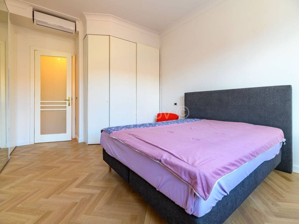 Clinic, Rent, Zagreb, Donji Grad