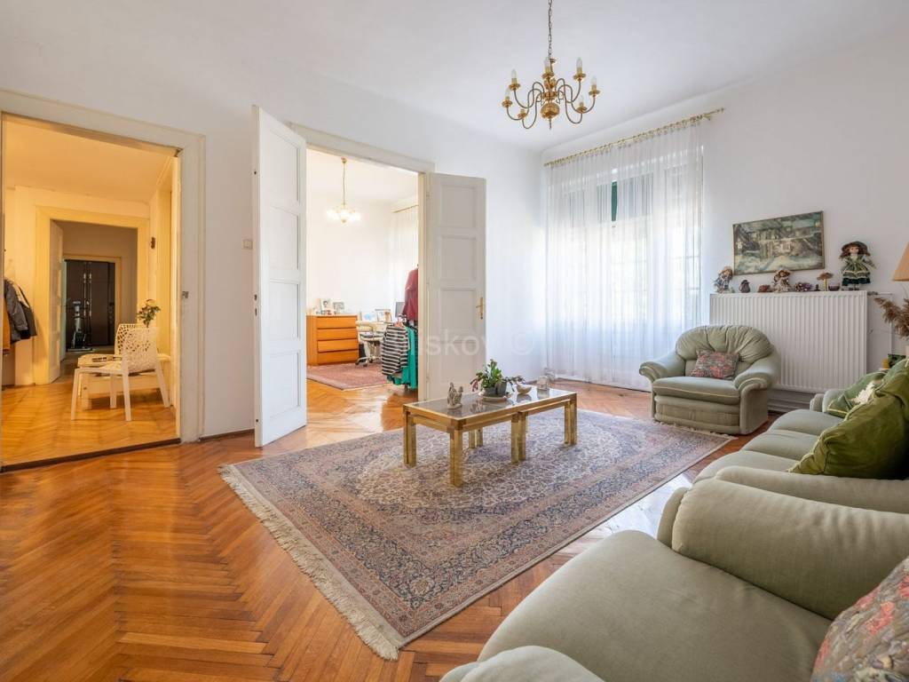 Flat in a building, Sale, Zagreb, Donji Grad