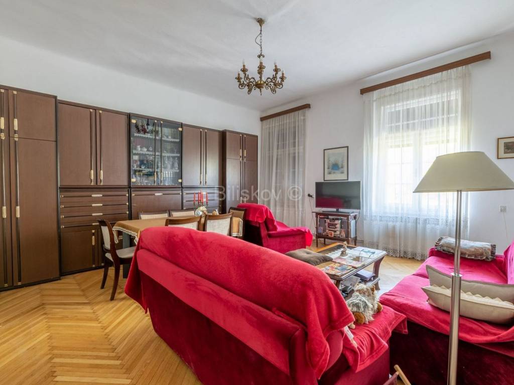 Flat in a building, Sale, Zagreb, Donji Grad