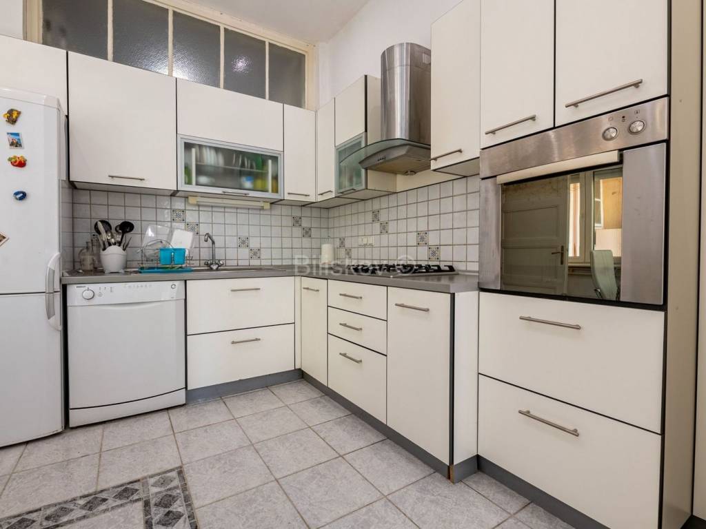 Flat in a building, Sale, Zagreb, Donji Grad