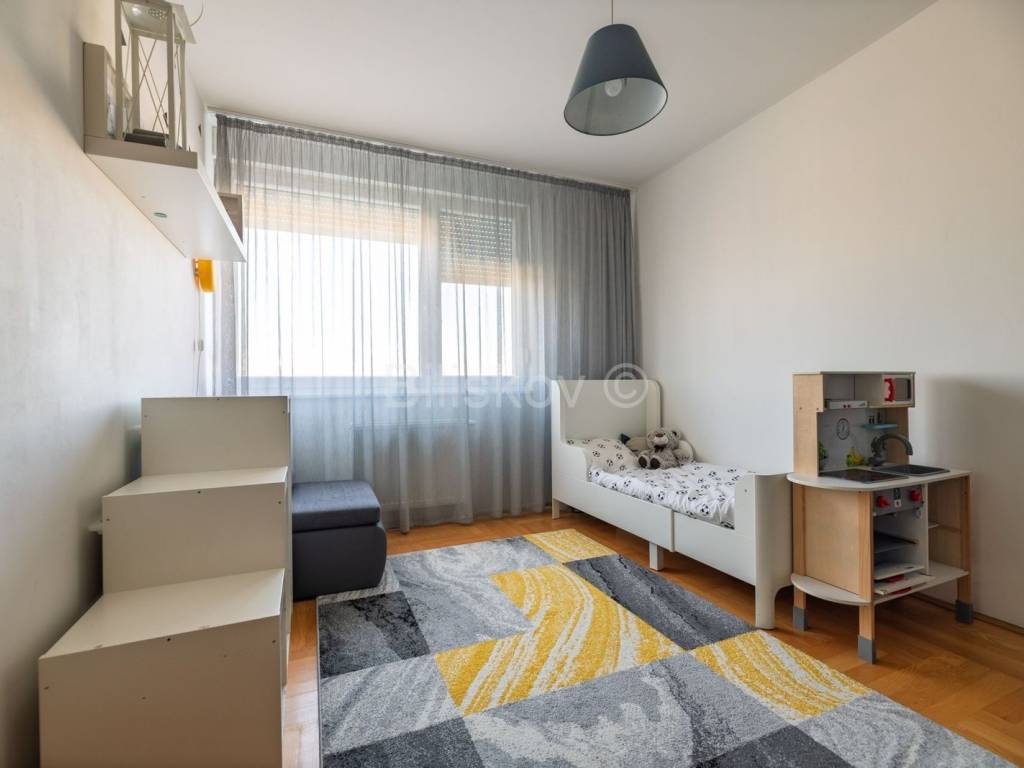 Flat in a building, Sale, Zagreb, Novi Zagreb - istok