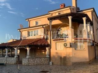 House by the sea, Sale, Tar-Vabriga, Tar