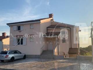 House by the sea, Sale, Tar-Vabriga, Tar