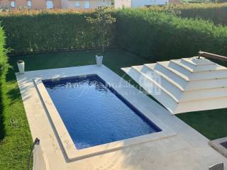House by the sea, Sale, Tar-Vabriga, Tar