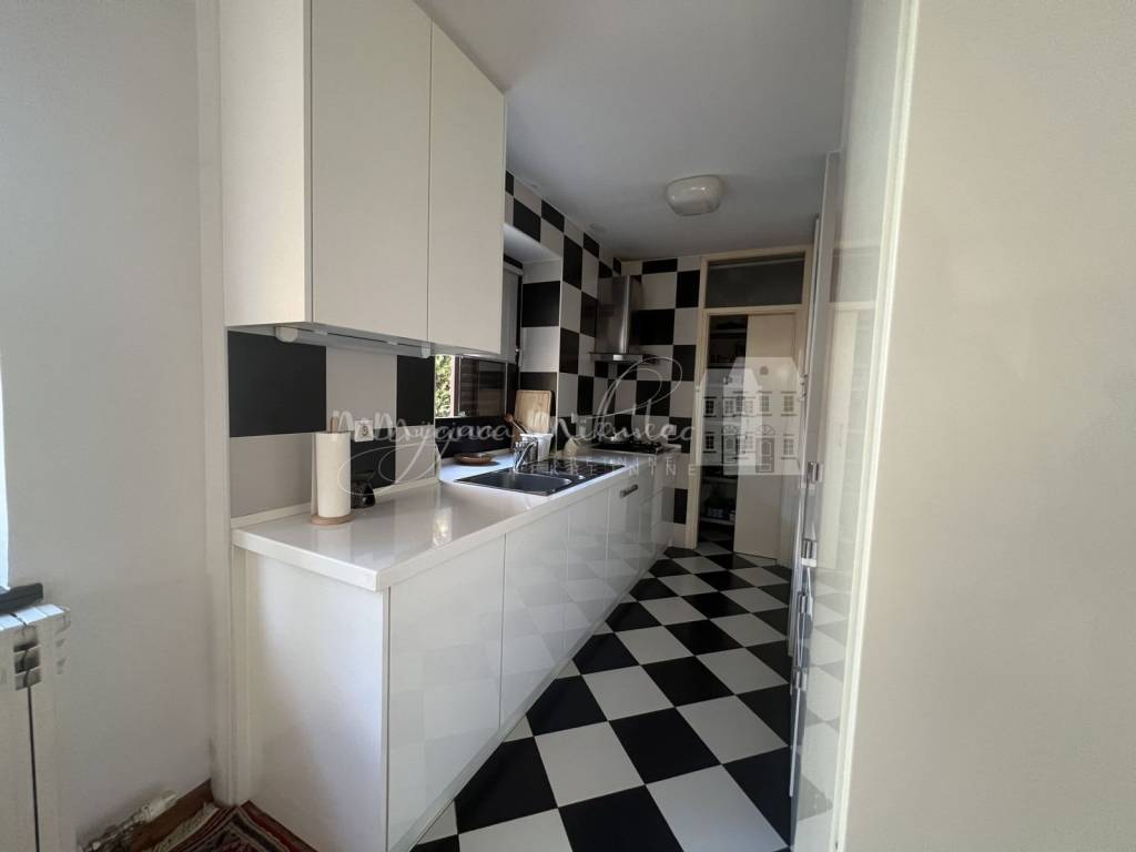 Flat in a building, Sale, Zagreb, Maksimir