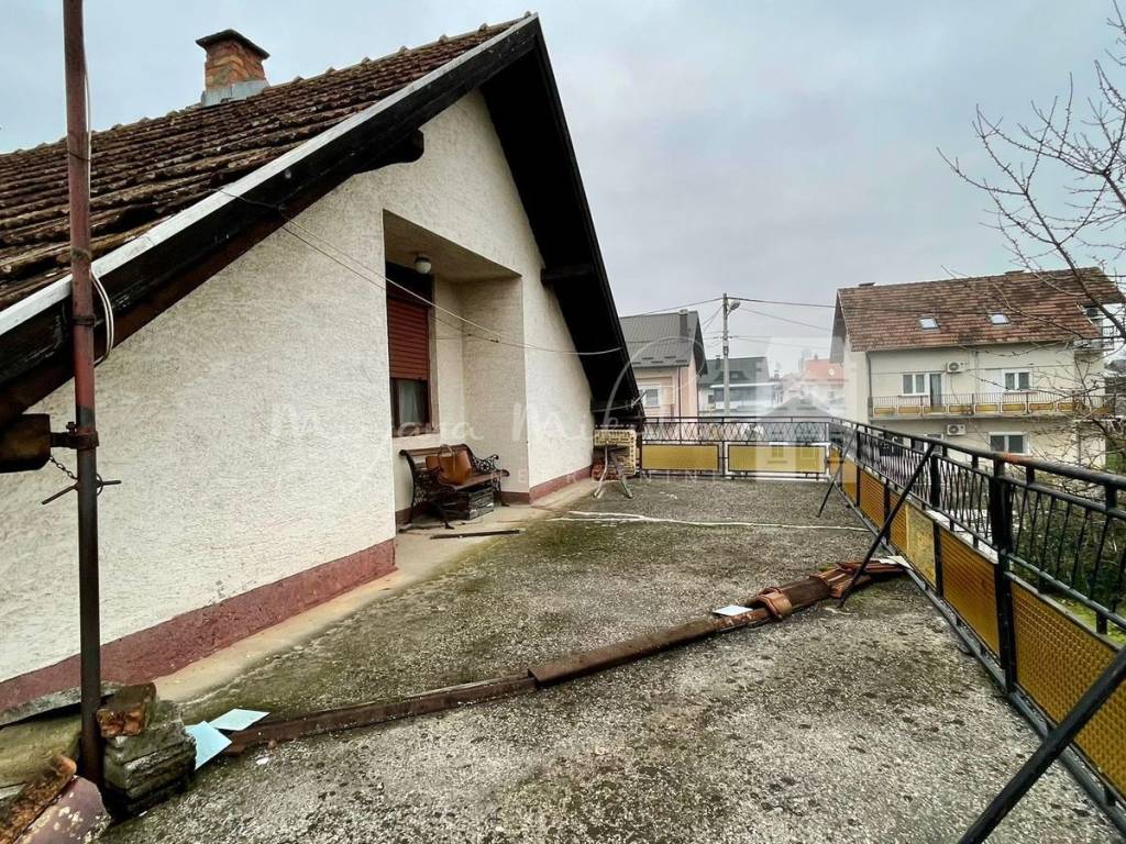 Detached house, Sale, Zagreb, Sesvete