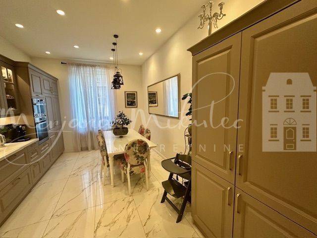 Flat in a building, Sale, Zagreb, Donji Grad