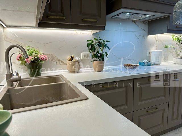Flat in a building, Sale, Zagreb, Donji Grad