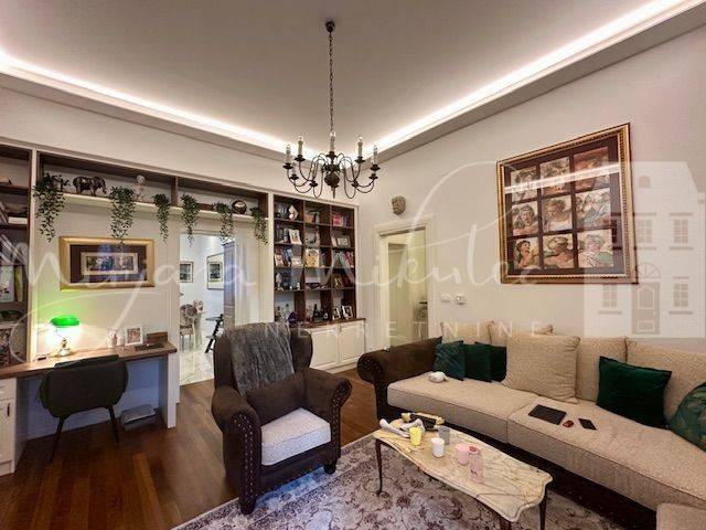 Flat in a building, Sale, Zagreb, Donji Grad