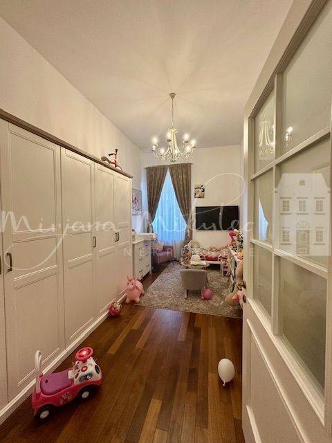 Flat in a building, Sale, Zagreb, Donji Grad