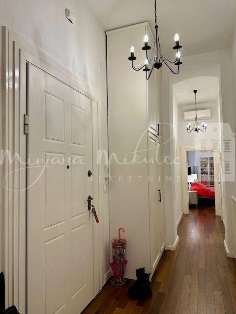 Flat in a building, Sale, Zagreb, Donji Grad