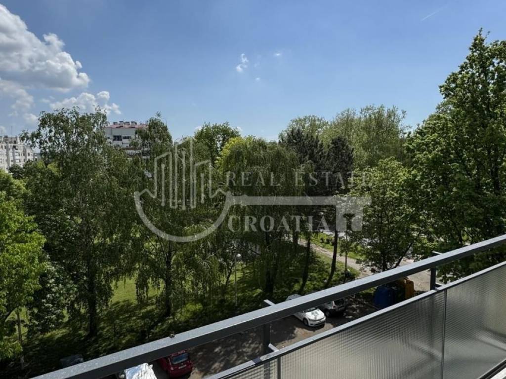 Flat in a building, Sale, Zagreb, Gornja Dubrava