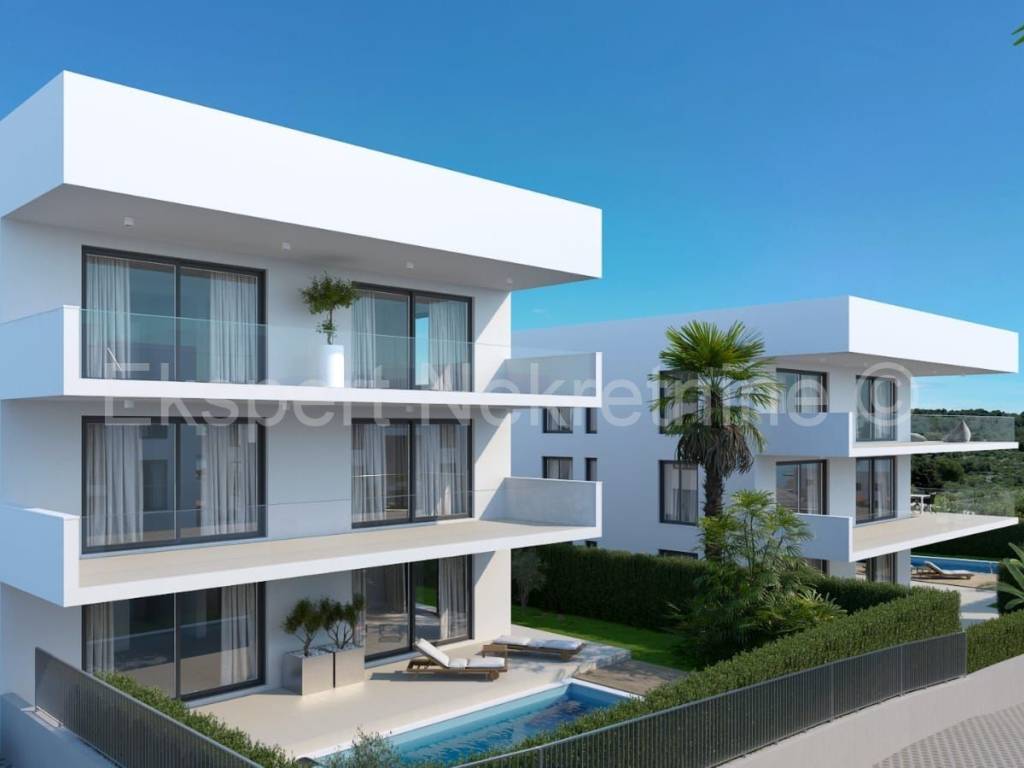 Flat in a new building, Sale, Okrug, Okrug Gornji