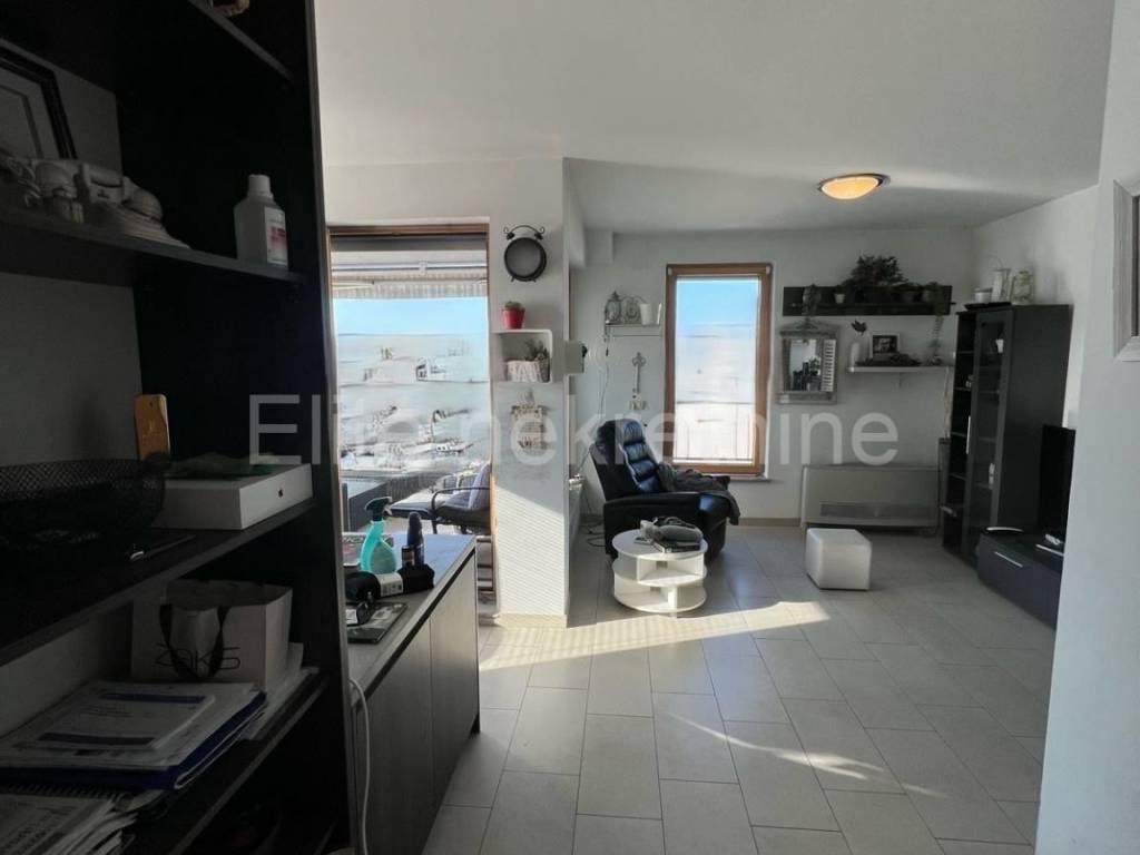 Flat in a building, Sale, Rijeka, Zapad