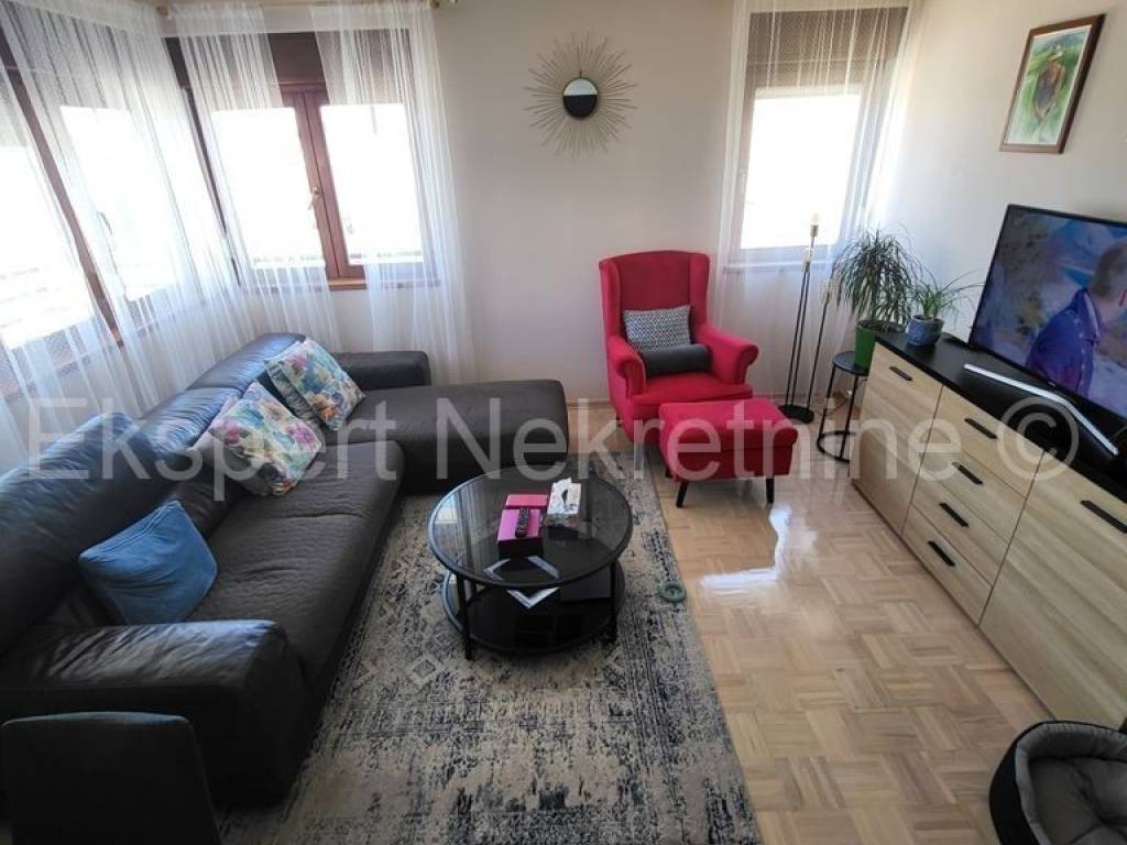 Flat in a building, Sale, Trogir, Miševac