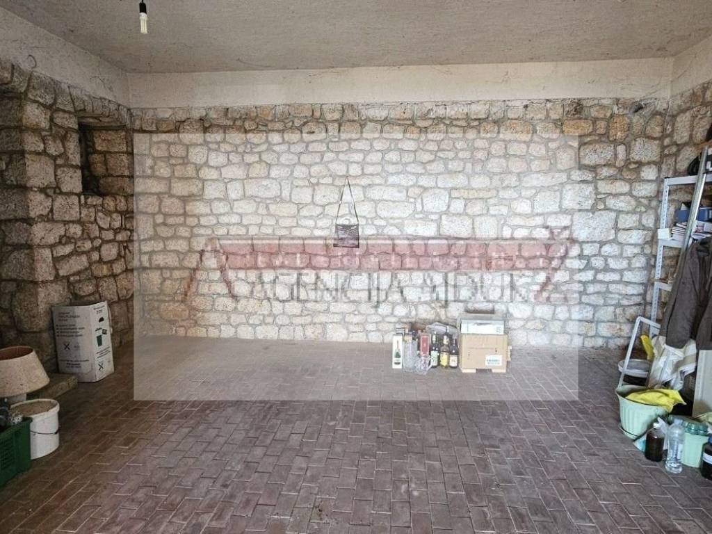 Warehouse-garage, Sale, Imotski, Imotski