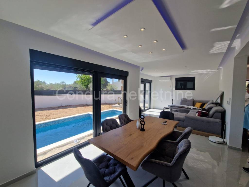 Villa, Sale, Vir, Vir