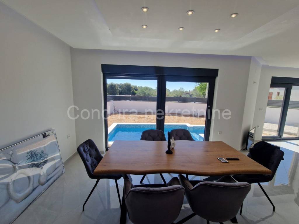 Villa, Sale, Vir, Vir